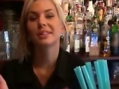 Comely barmaid payed for dirty screwing with stranger