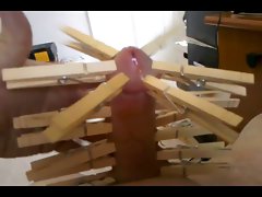 Clothespin Cum