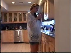 Mama in the Kitchen (smoking fetish roleplay, softcore)