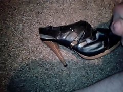 schuhe einer bekannten
