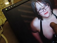 Slutwhore gets a load