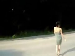car passes she flashing