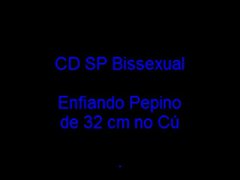 Brazilian man screwing with cucumber (1) cdspbissexual