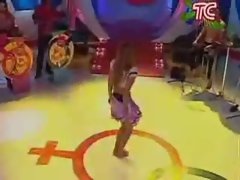 Sofia caiche moviendo tetas
