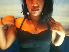 FANYXXX COLOMBIANA MOSTRANDO TETAS