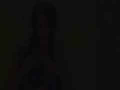 blackhair chick in heels rubbing a clit