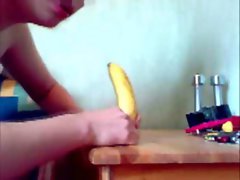 Bananen-Deepthroat / Banana deepthroat - by Freddie_X