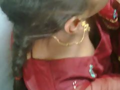 Desi Train Clevage.3GP