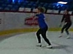 Ice Skate Young lady