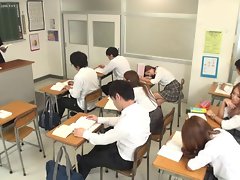 Jap schoolgirls in control