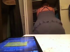 Cute bbw twerking watch in c