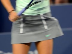 Maria Sharapova sensual ass during game