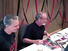 Freddy Krueger - Robert Englund signs Dicks & Knockers