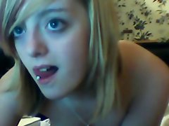 stunning lady masturbating on webcam