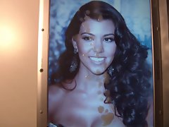 Kourtney Kardashian Cum Tribute