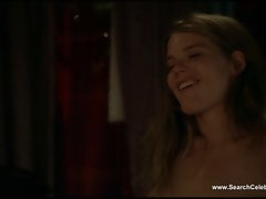 Emma Greenwell naked - Shameless S05E03