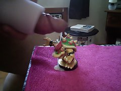 Cum On: Bowser Amiibo