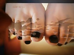 cum on toes