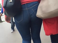 Beauteous walking bum 2