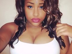 Thick sexual black girlie