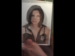 Cum tribute to Andrea Corr