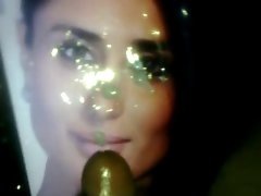 bebo gets huge shotys on her money maker face !!!!