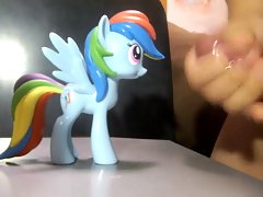 Rainbow Dash(MLP) Figure Bukkake 01