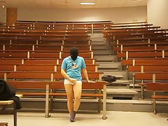 Gay exhibtionist Stripping and cumming in lecture hall