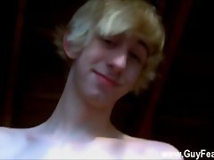 Lewd blond twink Timmy Eric slides down a schlong