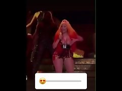 Nicki minaj nipple slip on stage!! Very hot