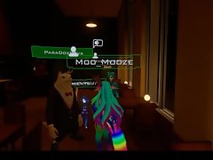 Qwonk (Famous VRChat player) watches man tease girl intellectually