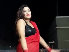 Aunty Dance