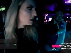 Grimace Streamer Flashed by lady in club